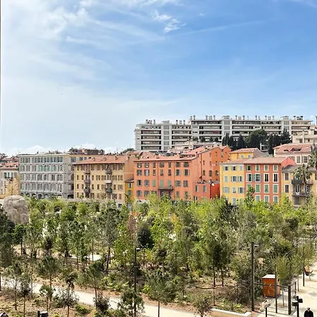 Garibaldi 2 Bedrooms, 2 Bathrooms, Ac Lägenhet